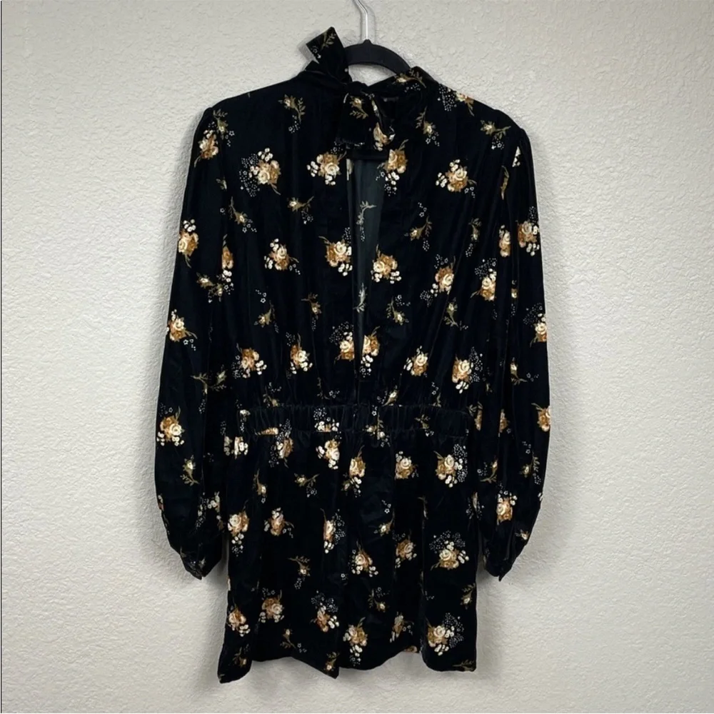 NWT Maje Inouk Floral Velvet Puff Sleeve Playsuit Black Floral Romper Sz 38